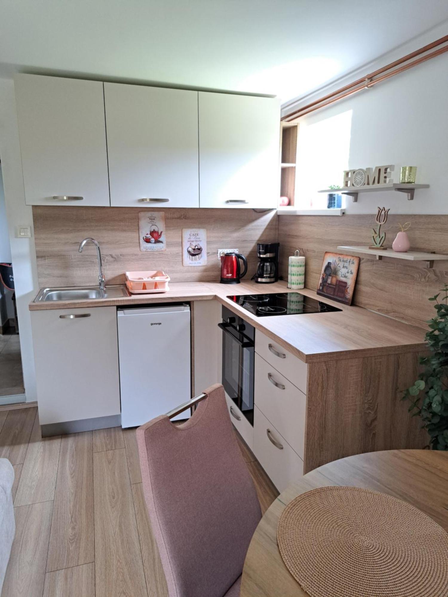 Apartman Teo ดูกาเรซา ภายนอก รูปภาพ